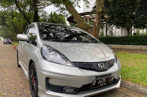 2013 Honda Jazz  1.5 GE8 AT bekas