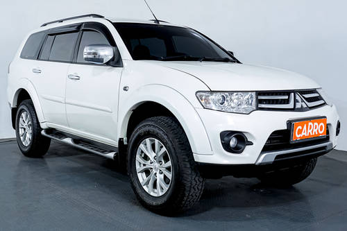 2015 Mitsubishi Pajero Sport  Exceed 4x2 bekas