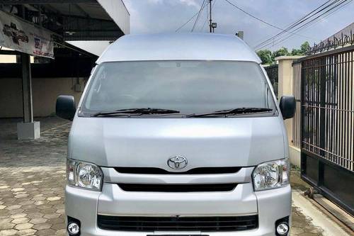 2018 Toyota Hiace COMMUTER DSL 2.5 bekas