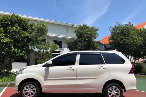 Beli mobil bekas