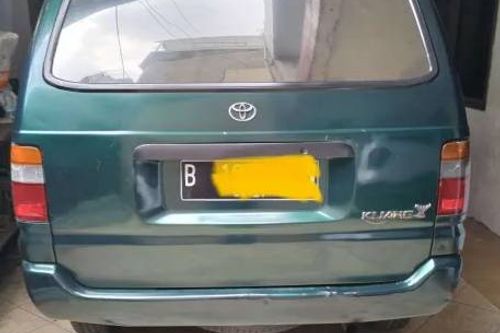 Second hand 2000 Toyota Kijang Innova 2.4L Diesel SSX 