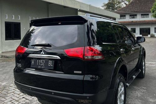 2015 Mitsubishi Pajero Sport Dakar AT 4x2 tua