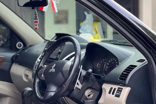 Beli mobil bekas