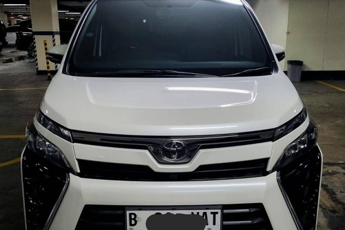 Used 2017 Toyota Voxy 2.0L AT