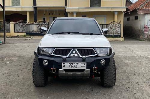 2008 Mitsubishi Triton  HDX MT Double Cab 4WD bekas