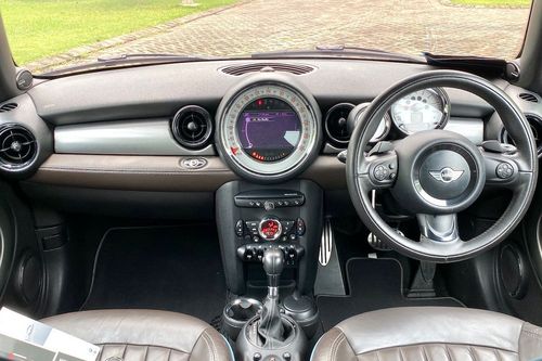 2012 MINI Convertible COOPER S HIGHGATE tua