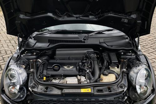 2012 MINI Convertible COOPER S HIGHGATE bekas