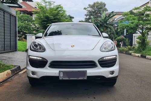 2013 Porsche Cayenne Standard bekas