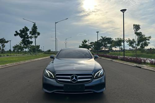 2016 Mercedes Benz E-Class Saloon E 250 bekas