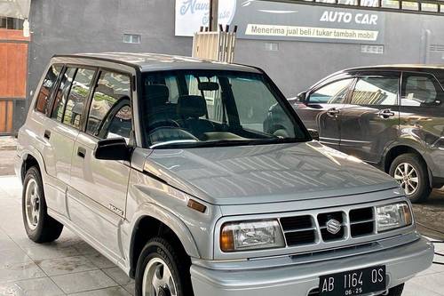 2000 Suzuki Escudo Nomade 1.6L MT bekas