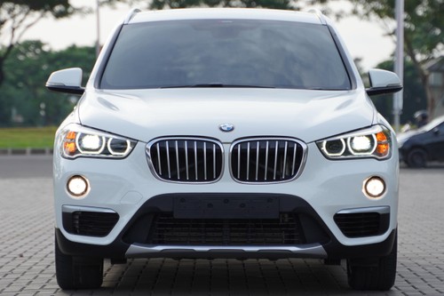 2017 BMW X1  sDrive18i xLine bekas