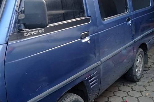 Beli mobil bekas