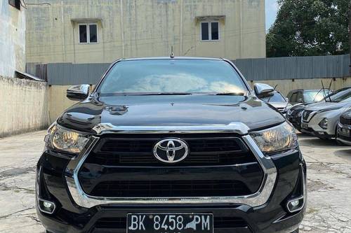 2020 Toyota Hilux 2.4L D-Cab G MT bekas