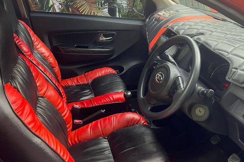 2017 Daihatsu Ayla 1.0L D MT bekas