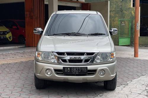 2008 Isuzu Panther LS Turbo 2.5L MT bekas