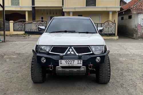 2008 Mitsubishi Strada Triton Double Cabin GLS+Airbag 4x4 bekas