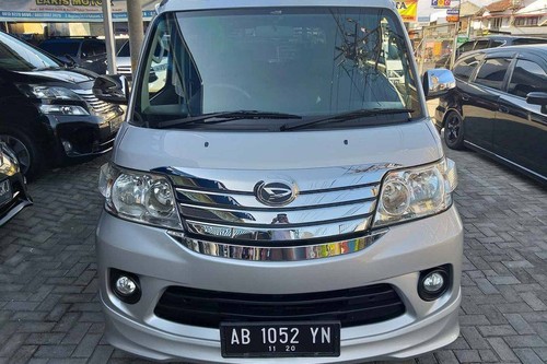 2015 Daihatsu Luxio 1.5L X AT STD bekas