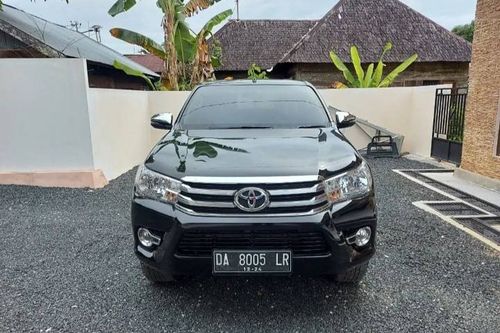 Second Hand 2019 Toyota Hilux Double Cabin 2.5L MT
