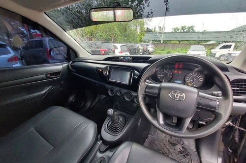 2019 Toyota Hilux Double Cabin 2.5L MT bekas