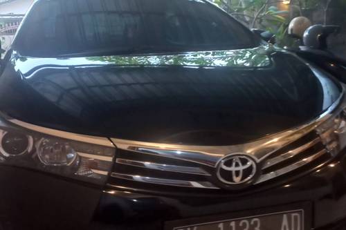 2014 Toyota Corolla Altis V AT bekas