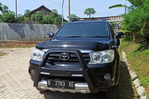 Second Hand 2009 Toyota Fortuner  2.7 G AT