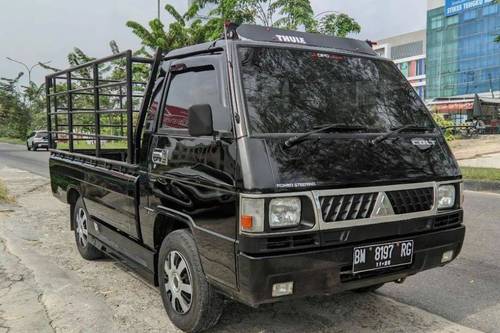 Used 2020 Mitsubishi L300 Pickup Standard