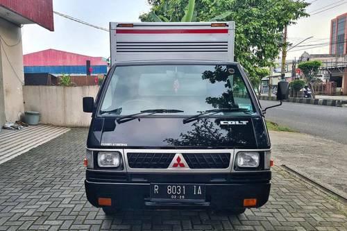 2017 Mitsubishi L300 Pickup Standard bekas