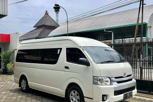 2019 Toyota Hiace COMMUTER DSL 2.5 bekas