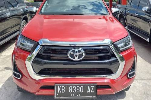 2021 Toyota Hilux 2.4L D-Cab V AT bekas