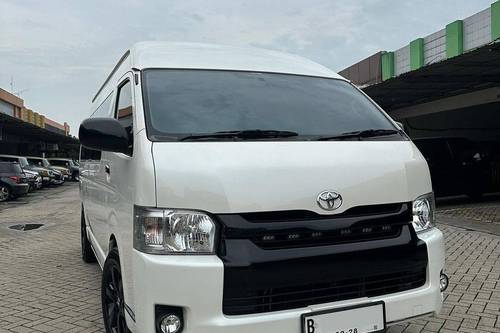 Used 2016 Toyota Hiace COMMUTER DSL 2.5