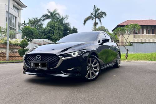 Second Hand 2020 Mazda 3 Sedan Skyactive-G 2.0