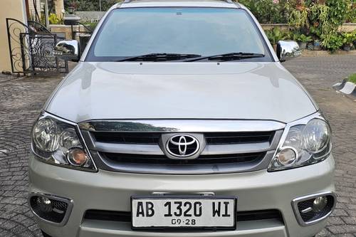 2008 Toyota Fortuner  2.5 G Diesel MT TRD bekas