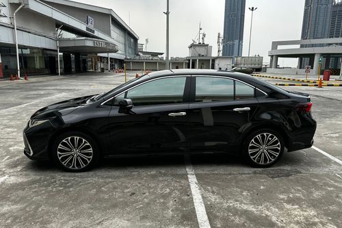Dijual 2020 Toyota Corolla Altis V AT bekas