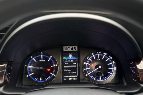 2022 Toyota Innova DIESEL V 2.4 AT bekas