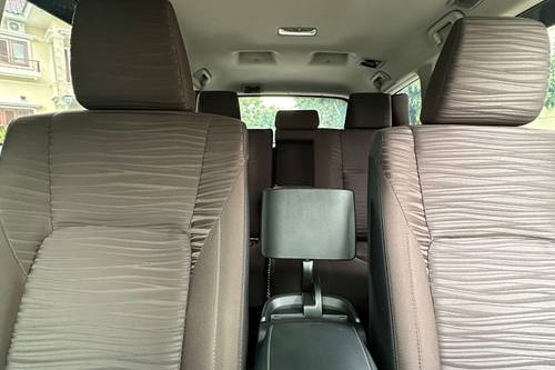 2022 Toyota Innova DIESEL V 2.4 AT bekas