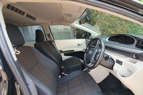 2017 Toyota Sienta Q CVT bekas