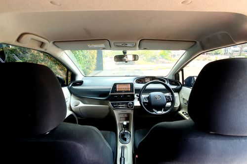 2017 Toyota Sienta Q CVT bekas