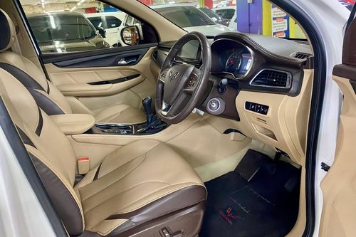 Used 2018 Wuling Cortez 1.8 L LUX+AMT