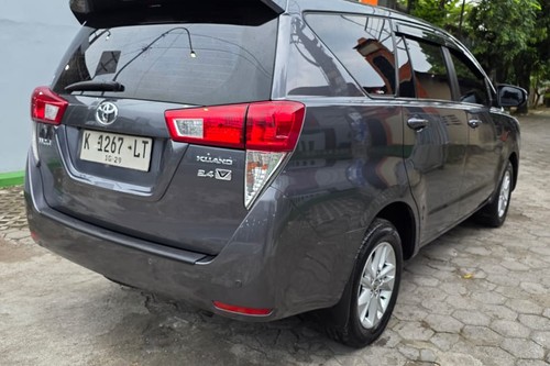 2019 Toyota Kijang Innova REBORN 2.4 V AT DIESEL bekas