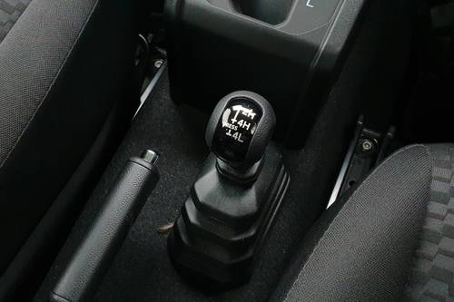 2023 Suzuki Jimny Two Tone AT bekas