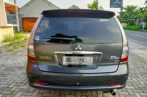 Dijual 2008 Mitsubishi Grandis 2.4 MIVEC A/T bekas