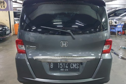 Dijual 2013 Honda Freed PSD bekas