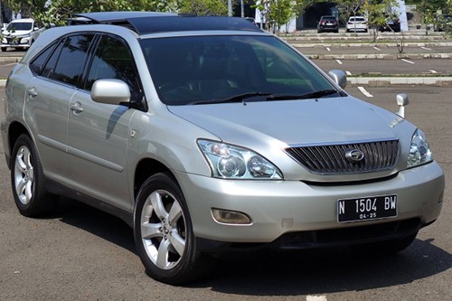 2005 Toyota Harrier 3.0 300G AT PREMIUM bekas