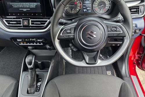 Dijual 2024 Suzuki Baleno HB A/T bekas