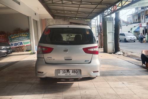 Dijual 2013 Nissan Grand Livina 1.5 SV MT bekas