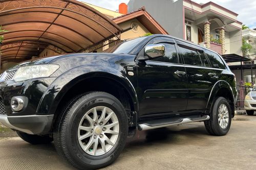 Dijual 2011 Mitsubishi Pajero Sport Dakar Ultimate AT 4x4 bekas