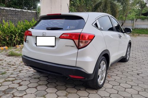 2015 Honda HRV E CVT bekas
