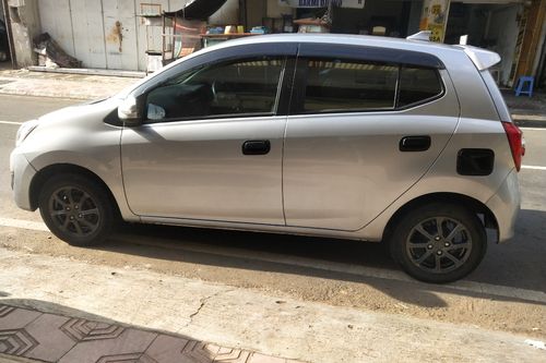 Dijual 2021 Daihatsu Ayla 1.0L X AB MT bekas