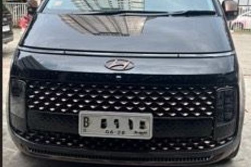 Dijual 2023 Hyundai Staria 7 SEATER bekas