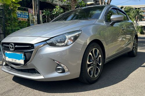 Dijual 2017 Mazda 2 R SKYACTIV AT bekas
